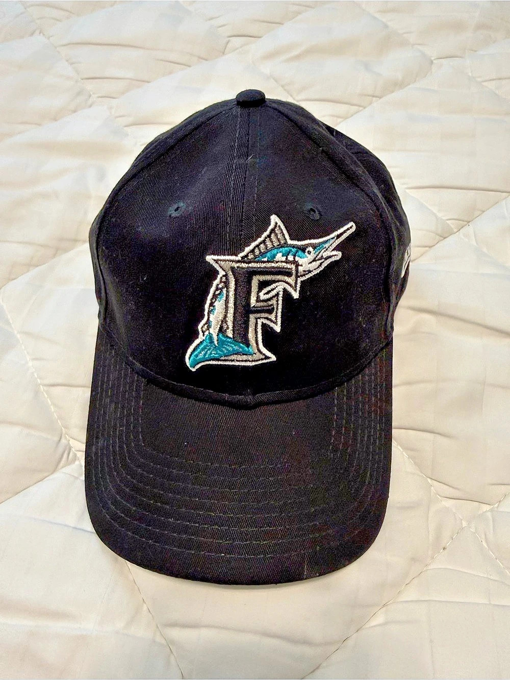 New Era Miami Marlins 9TWENTY Black Adjustable dad hat